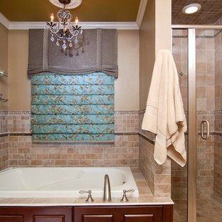 Kleine Badezimmer mit brauner Wandfarbe Ideen, Design & Bilder