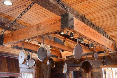 Example of a mountain style kitchen design in Birmingham