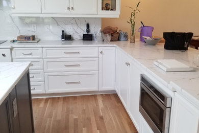 Kitchen - kitchen idea in Other