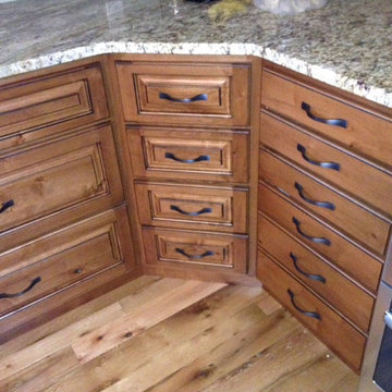 Corner drawers