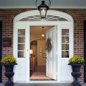 Revived Colonial in Baton Rouge, Louisiana