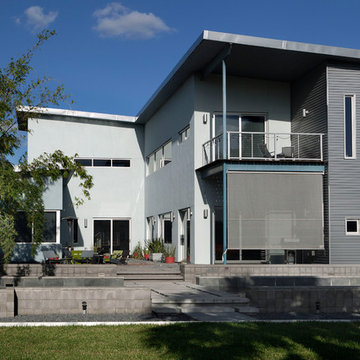 Lake James Courtyard House