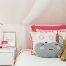 girls bedroom