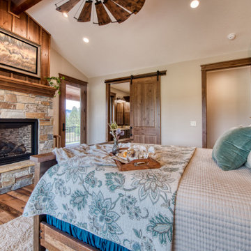 Lone Pine Lodge
