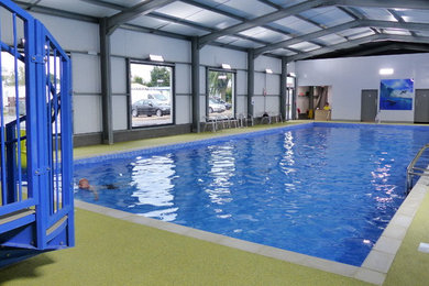 This is an example of a modern swimming pool in Essex.