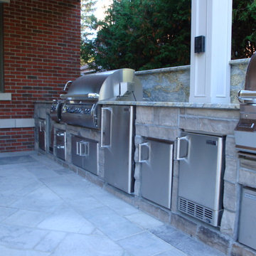 Built- in Kitchens for Patios