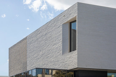 Brise House