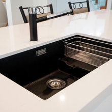 SINKS & TAPS