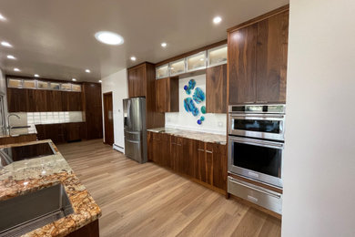 Kitchen - large modern kitchen idea in Albuquerque