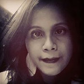 Dhea Iskandars foto