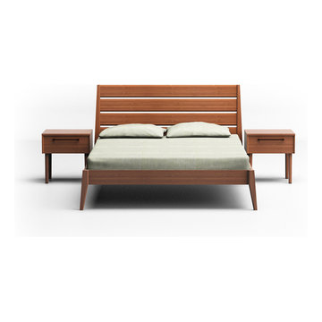 Greenington Sienna Eastern King Platform Bedroom Set in Caramelized includes Bed