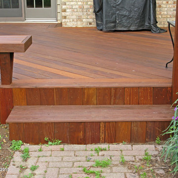 Beautiful Ipe Deck with attached Bench