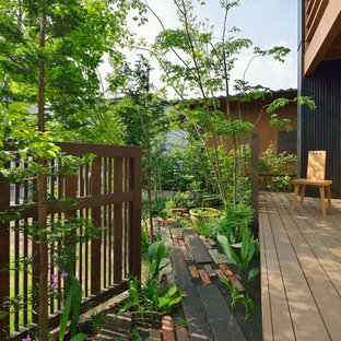 他の地域のアジアンスタイルのおしゃれなデッキの写真