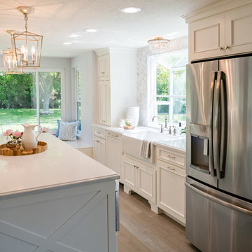 White Kitchen with Timeless Appeal