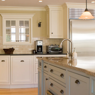 Off White Kitchens