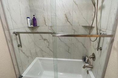 Bathroom - bathroom idea in Sacramento