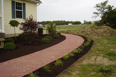 Inspiration for a timeless exterior home remodel in Cincinnati