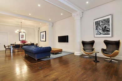 Transitional living room photo in New York