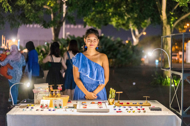 Get Crafty at the Market of Artists and Designers in Marina Bay