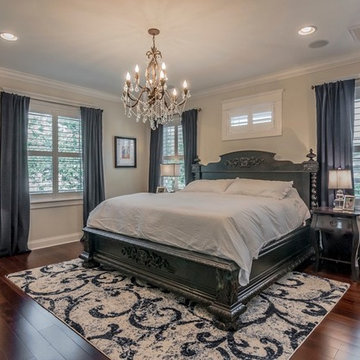 New Suburb Beautiful - South Tampa - Custom Home