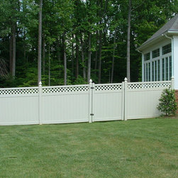 Vinyl Fencing - Home Fencing And Gates