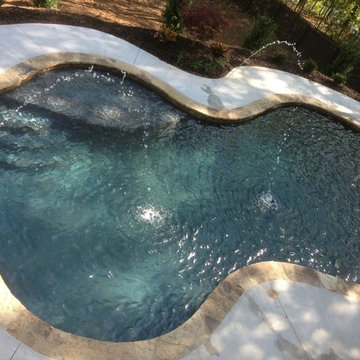 Featured Pool (Christmas Special)