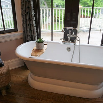 Laundry Room & Bath
