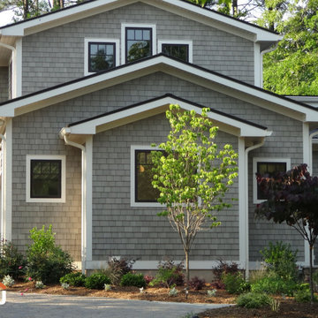 Craftsman - Intellectual Gray NuCedar Shingle Siding