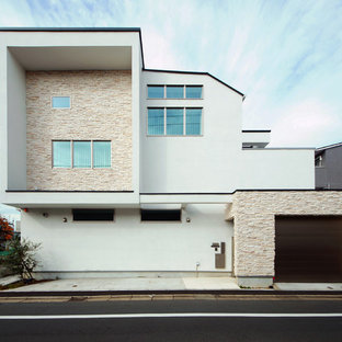 東京23区のモダンスタイルのおしゃれな家の外観の写真