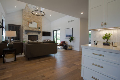 Minimalist home design photo in Other