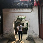 Luis Muvi's photo
