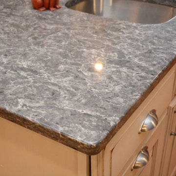 McLean, VA Quartz Kitchen Countertops
