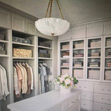 Willow Way - Paula Closet