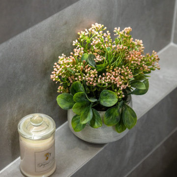 Spectacular Blend of Warmth in this Modern Main Bathroom Renovation