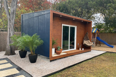 Studio / workshop shed - mid-sized modern studio / workshop shed idea in Austin