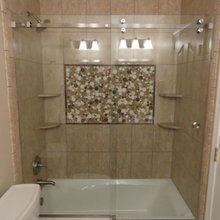 Glass shower doors
