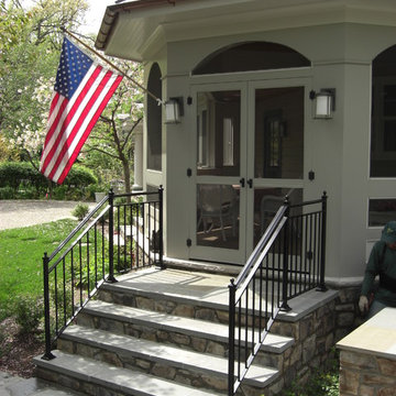 Country Club Hills Outdoor Living