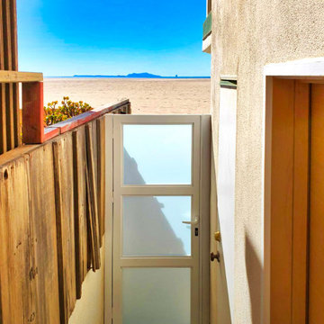 These Beach Gates Won't Corrode!