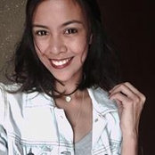 Jac Pequeña's photo