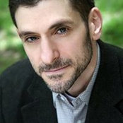 Amir Levine's photo