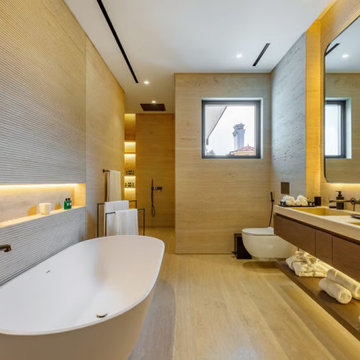Private villa in Palm Jumeirah, Dubai
