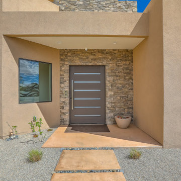 Dazzling Desert Overlook - Mariposa