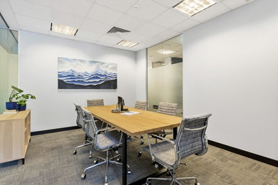 Modernes Arbeitszimmer in Perth