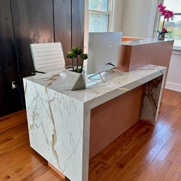 Showroom - Front Desk