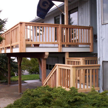 Couple Decks and Outdoor living areas
