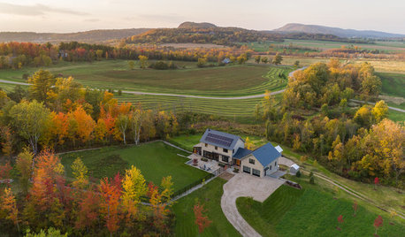 In Vermont, a Zero-Energy Modern Farmhouse-Style Home