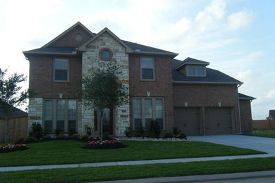 Inspiration for a contemporary home design remodel in Houston