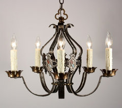 English Tudor Lighting: Enlighten me please!