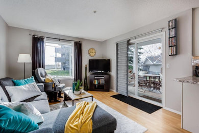 Living room photo in Calgary
