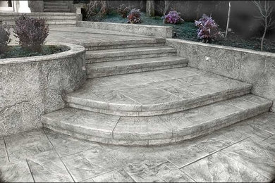 Design ideas for a full sun backyard concrete paver landscaping in Seattle.